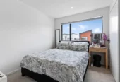 Motivated vendor, 2 beds + study room 1.5 baths home with car park, Walking distance to Te Nikau Primary School, zoned for the highly regarded Ormiston College, and just minutes from Ormiston Town Centre, 33 Kiato Lane, Flat Bush, Auckland