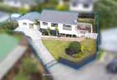 Once in 10 years, Overseas owners, 118m2 4 beds 2 baths house ( 2 beds 1 bath main home + 2 beds 1 bath granny) on 471m2 section, A generous deck, a practical shed and additional storage areas, and on New Year’s Eve you can even enjoy the fireworks from the Sky Tower from home, 140D Hepburn Road, Glendene, Auckland