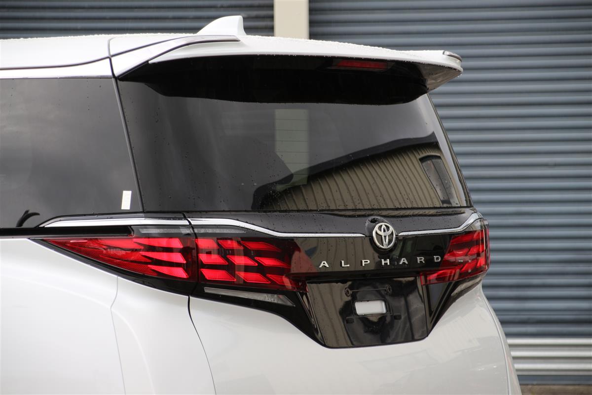 2024 Toyota Alphard Hybrid 7 Seat Premium Edition Van VIP people mover Automatic, 2,500 cc, 16,500 km