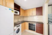 Double Grammar school zone, Freehold 2 beds 1 bath apartment, 51m2 plus a spacious balcony, 1.1 km to Auckland Girls’ Grammar School, 1.7 km to Auckland Grammar, 911/76 Wakefield Street, City Centre, Auckland