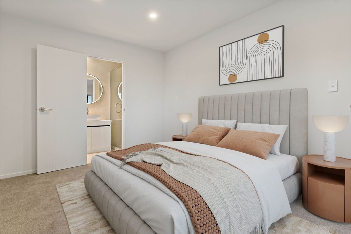 Brandnew 4 beds 2.5 baths home with garage, just a short stroll from LynnMall Shopping Centre, New Lynn Train Station, 1/16 Binsted Road, New Lynn, Auckland