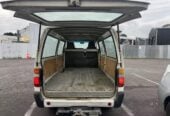 2007 Toyota Toyoace XZU508 Van Manual, 3 seats, Diesel,4,000 cc, 227,821 km