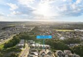 2 kitchens, 296m2 5 beds 3.5 baths house with double garage and 2-beds granny on 378m2 section, close to local parks, shopping amenities, zoned for Ormiston Primary, Ormiston Junior College, and Ormiston Senior College, 3 Hing Street, Flat Bush, Auckland