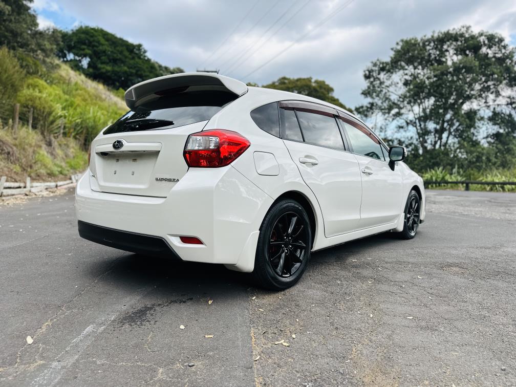 2012 Subaru Impreza 2.0I EYESIGHT !! BODY KIT !! Hatchback Tiptronic, 5 seats, New Import, Petrol, 2,000 cc, 74,969 km