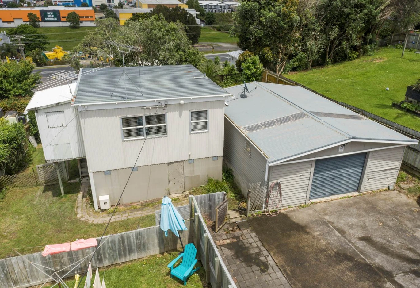 Home and income on 864m2 section, 2 beds 1 bath main house + standalone 1 bed 1 bath second dwelling with garage, both currently rented for $915 per week, Easy walking distance to Stanmore Bay Beach, local schools, shops, cafés, and leisure facilities, welcome all conjunctional sales. 25 Penton Road, Stanmore Bay, Auckland