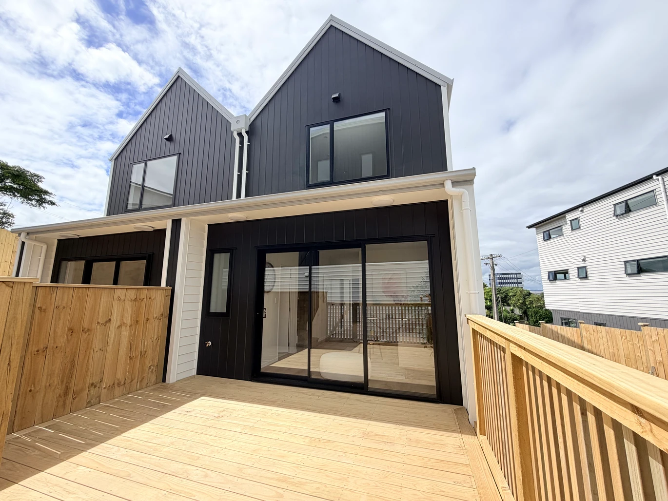 10-Year Master Build Guarantee, Brandnew freehold 3 beds 2.5 baths home with garage, no body corporate or society fees, Lot 1/14 Keate Place, Mount Wellington, Auckland