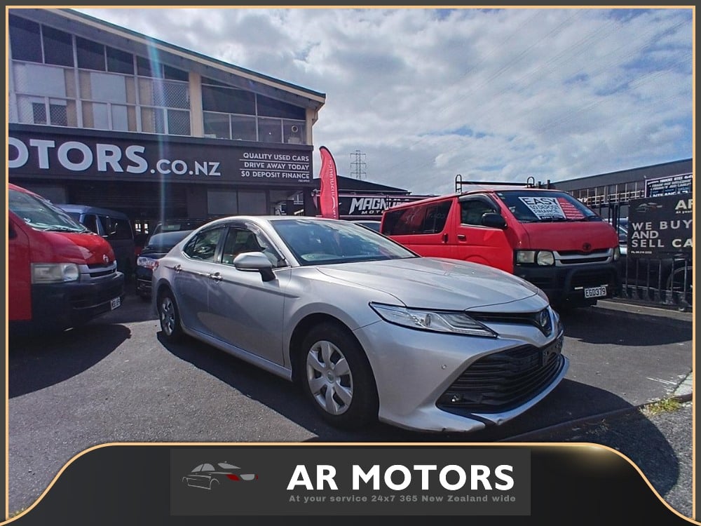 2020 Toyota Camry HYBRID Sedan Automatic, Silver, 5 seats, Hybrid, 2,500 cc, 110,128 km