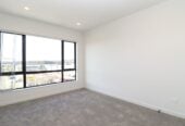 For rent, 4 beds 2 baths townhouse with garage, Available on Fri 1st May, 41 Observation Green, Hobsonville, Auckland