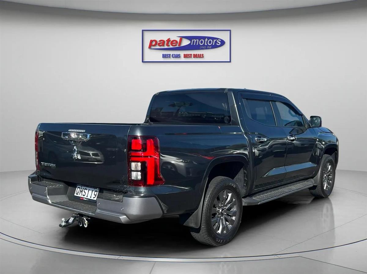 2024 Mitsubishi Triton DC GLXR 6AT 2.4DT NZ New !! TowBar Ute Automatic, 5 seats, Grey, Diesel, 2,442 cc, 34,822 km