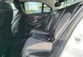 2016 Mercedes-Benz C 200 **Cruise Control**Heating Seats**Half Leather & Electric Seats**Reversing Camera**Machine Face Factory Mags** Sedan Automatic, 5 seats, Petrol, 1,991 cc, 105,572 km