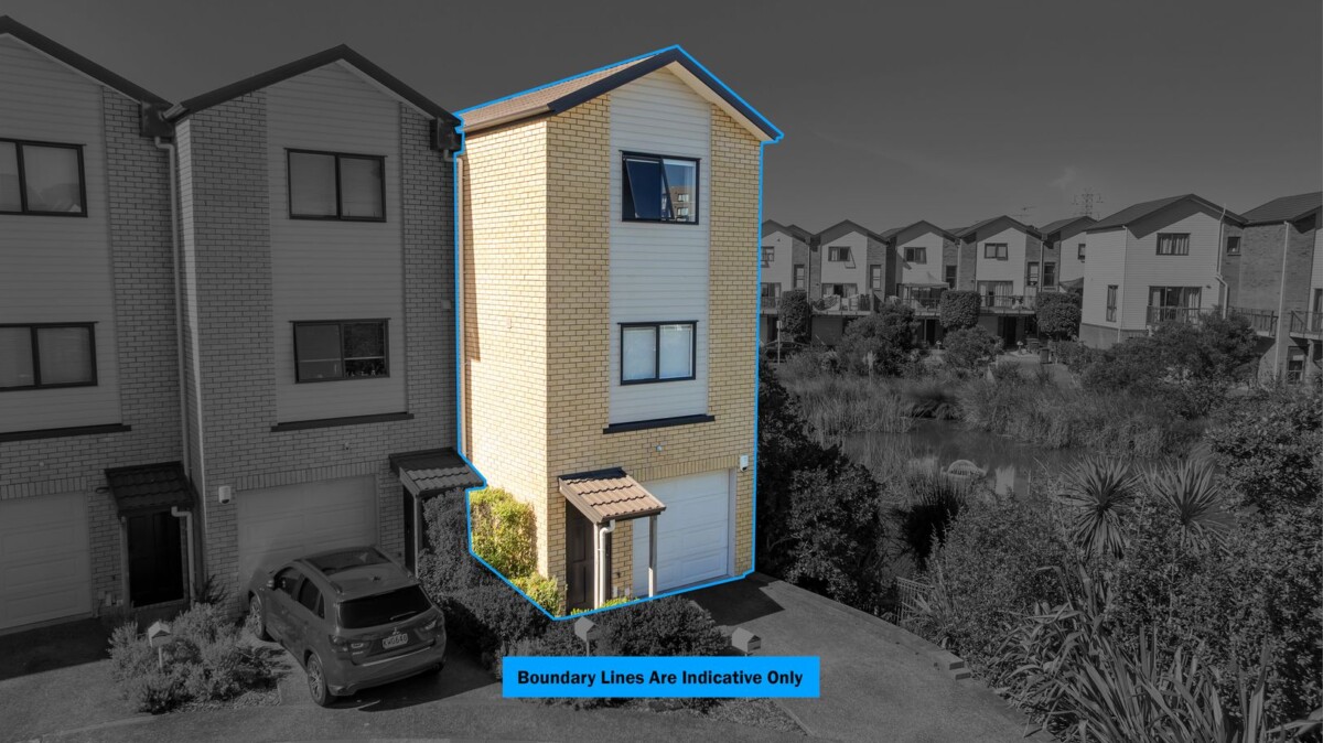 Owners have bought – Must sell, 132m2 2 beds 1 bath home with garage for 2 cars, Enjoy peaceful outlooks with lovely views across the pond, close to local amenities, schools, and transport links, 80/172 McLeod Road, Te Atatu South, Auckland