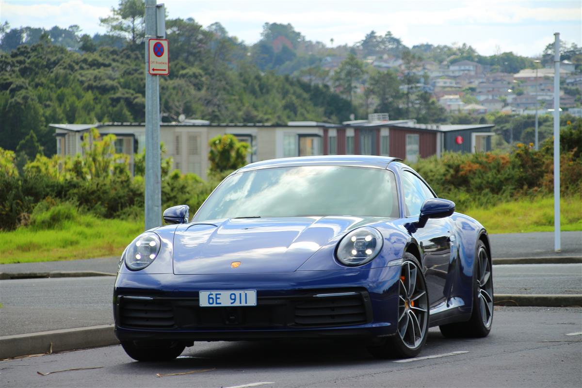 2023 Porsche 911 Sport Chrono Package Coupe Automatic, Blue, 2 door, 4 seats, Petrol, 3,000 cc, 34,000 km