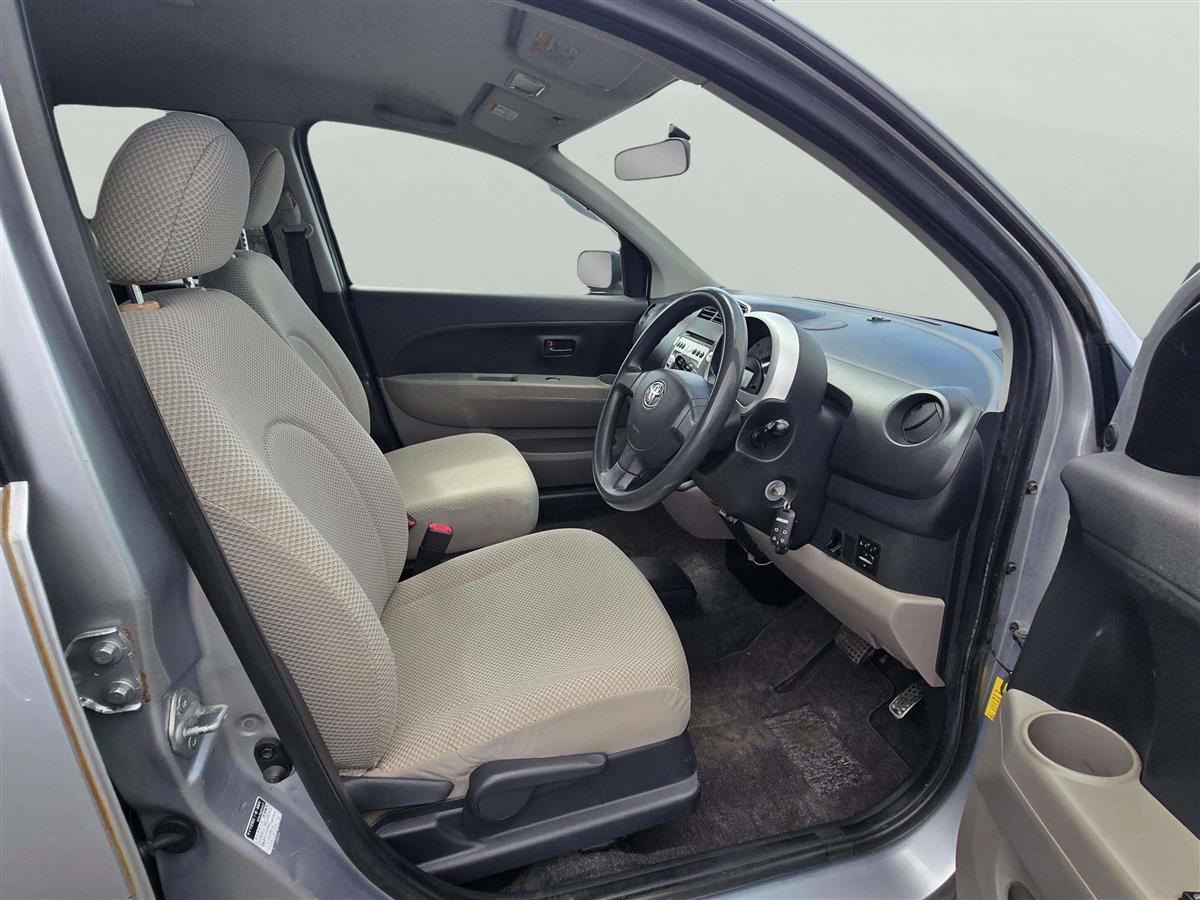 2005 Toyota Passo 1 NZ owner !! Hatchback Automatic, Silver, 5 seats, Petrol, 1,290 cc, 155,097 km