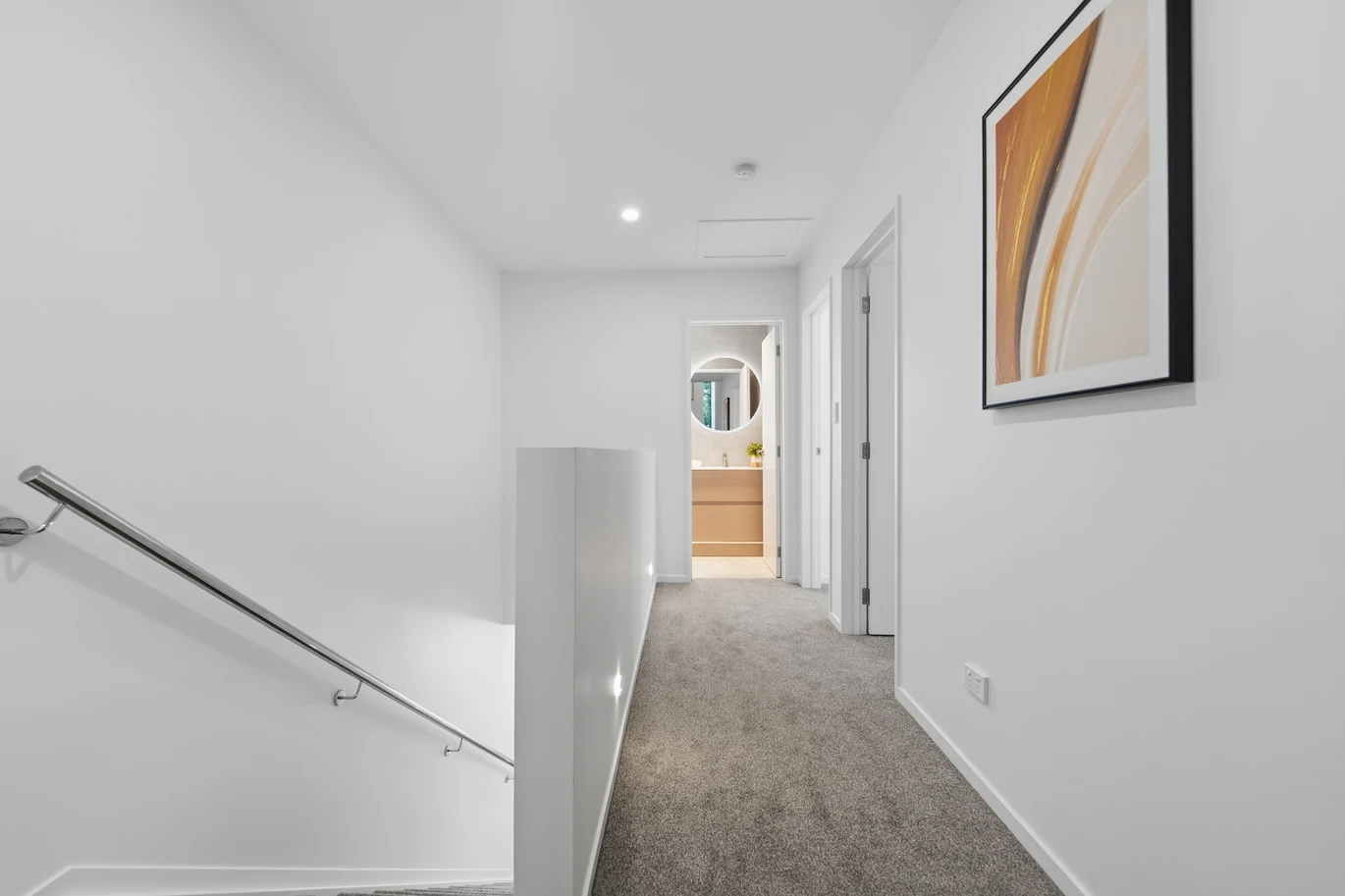 Brandnew standalone 4 beds 2.5 baths home with garage by Crum Park, close to schools, supermarket, Lynn Mall, zonfed for Green Bay Primary/Intermediate and Green Bay High School, Glen Eden Intermediate, 48 Hilling Street Titirangi, Auckland