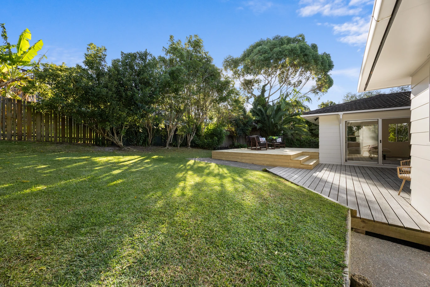 160m2 2 beds 2 baths house with garage on 724m2 section, A separate garage adds practicality and flexibility, offering secure parking, workshop space, or additional storage. With plenty of off-street parking available. 9 Osmond Court, Sunnyvale, Auckland