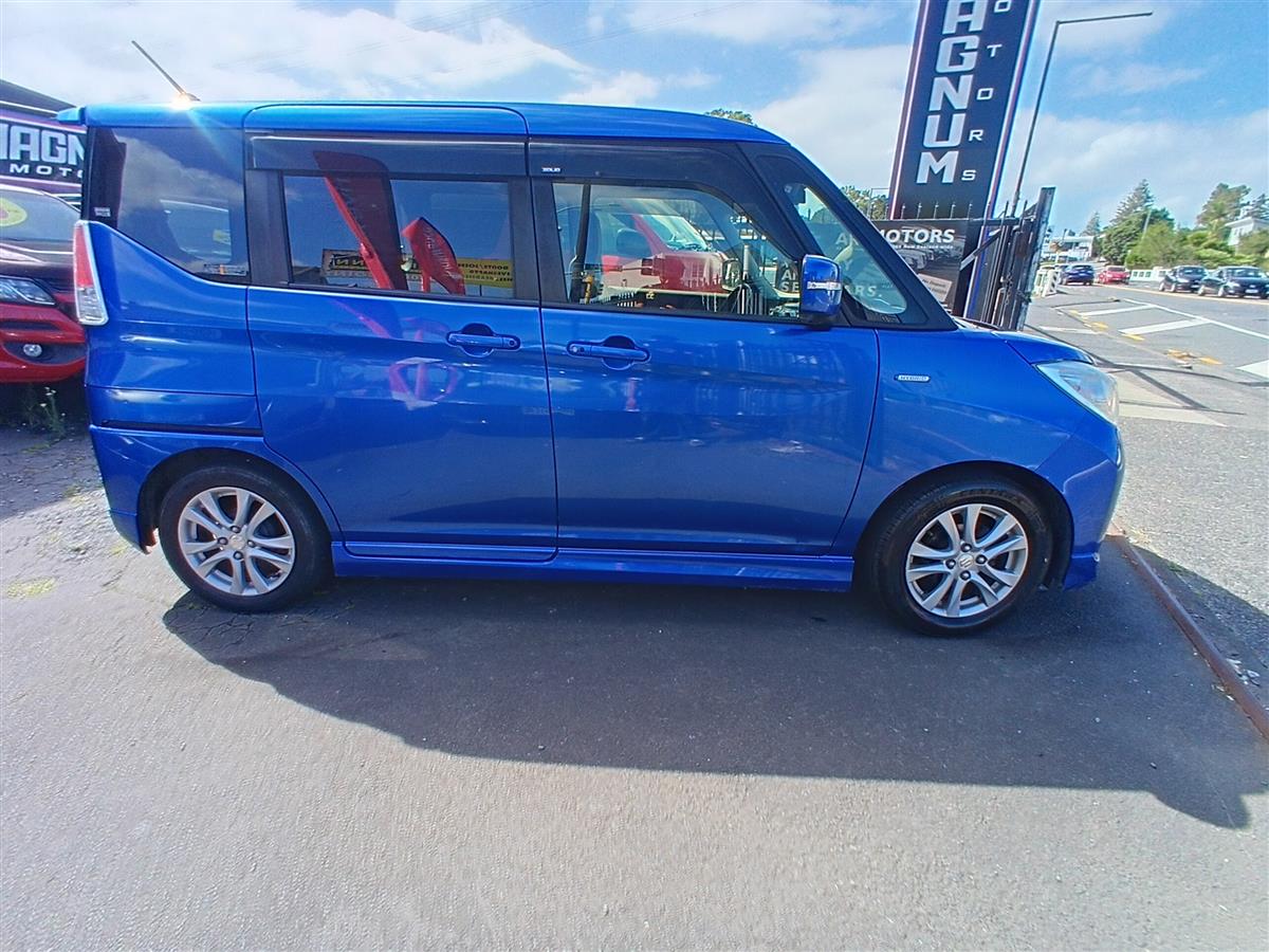 2016 Suzuki Solio Hatchback Automatic, Blue, 5 seats, Petrol, 1 owner, 1,240 cc, 152,972 km