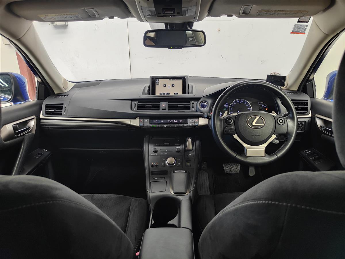 2014 Lexus CT 200h HYBRID VERSION C/FACELIFT/HEATER SEAT/GRADE 4 Hatchback Automatic, New Import, 5 seats, 1,800 cc, 71,217 km