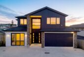 361m2 6 beds 4.5 baths house with double garage and 2-beds granny on 434m2 section, positioned on the border of Massey and Westgate, you’re just minutes from local schools, shopping and dining at Westgate and NorthWest, easy motorway access, 32 McWhirters Farm Lane, Massey, Auckland