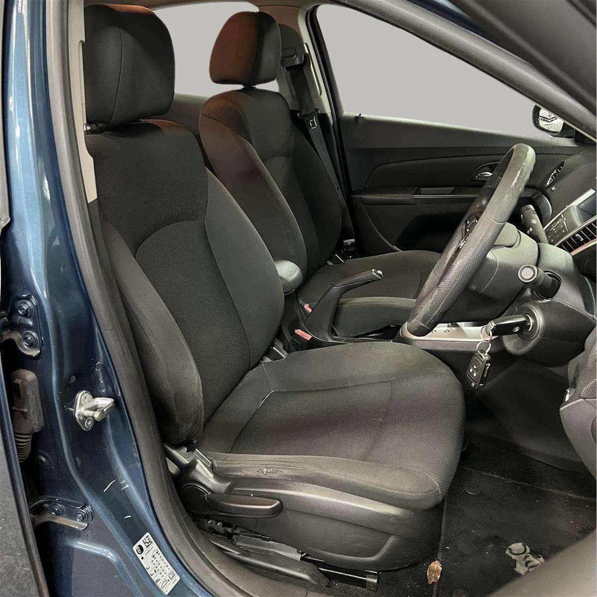 2013 Holden Cruze EQUIPE SDN 1.8 AT Sedan Automatic, Blue, 5 seats, Petrol, 1 owner, 1,796 cc, 112,682 km
