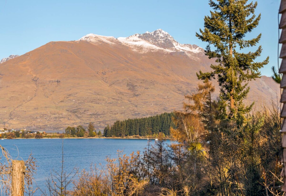 1662m2 section, With a front-row seat to breathtaking 180-degree views of Lake Wakatipu, Adjacent to the scenic Frankton-Queenstown walking/biking track and just minutes from central Queenstown, zoned High Density Residential Zone. 1.6 km to St Joseph’s School (Queenstown), 2.1 km to Queenstown Primary School, 317 Frankton Road, Queenstown, Auckland