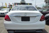 2016 Mercedes-Benz C 200 **Cruise Control**Heating Seats**Half Leather & Electric Seats**Reversing Camera**Machine Face Factory Mags** Sedan Automatic, 5 seats, Petrol, 1,991 cc, 105,572 km