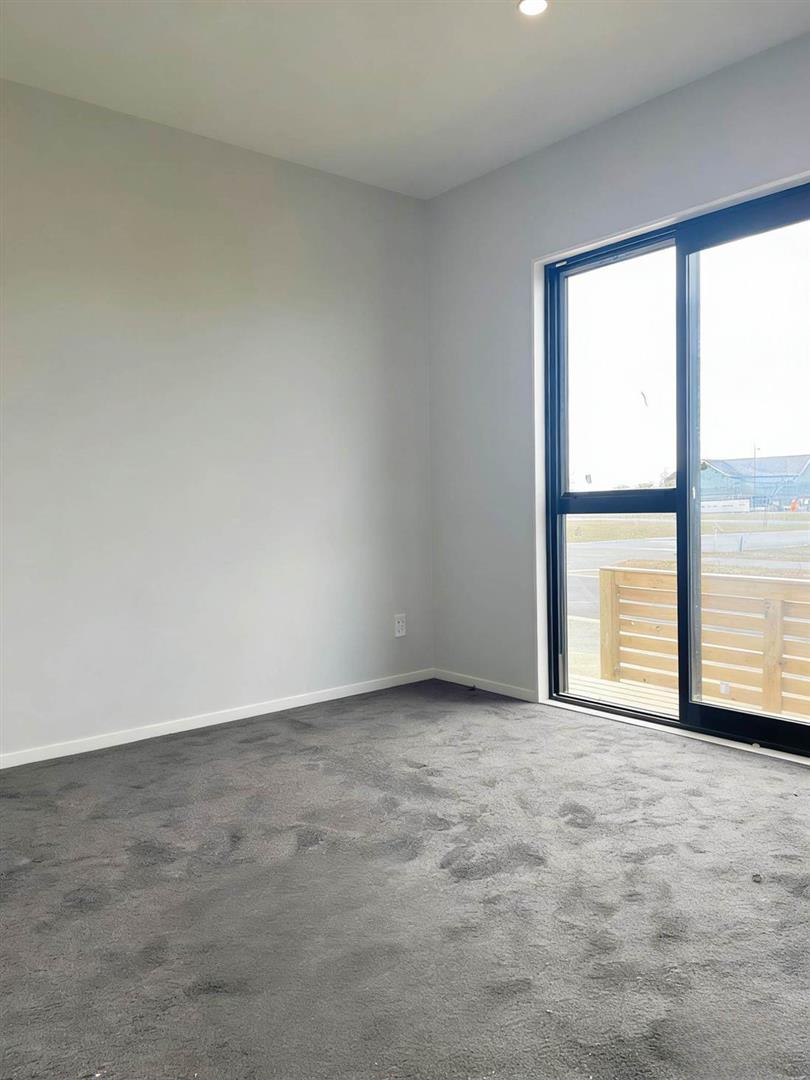 10-Year Master Build Guarantee, Brandnew 2 beds 1 bath home with car park, Walking distance to a local primary school, Handy to shops, amenities, and motorway access, 1B Humarie Way, Drury, Auckland