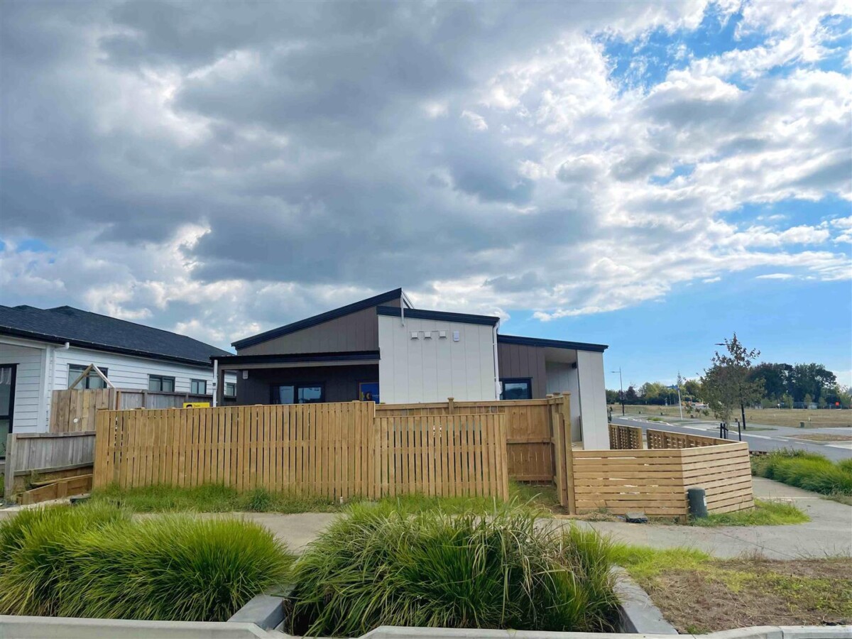 10-Year Master Build Guarantee, Brandnew 2 beds 1 bath home with car park, Walking distance to a local primary school, Handy to shops, amenities, and motorway access, 1B Humarie Way, Drury, Auckland