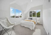 4 beds + office 2 baths house with car park on 468m2 section, walking distance to Blockhouse Bay Beach, just a short walk to Blockhouse Bay Village, zoned for Blockhouse Bay Primary School, Blockhouse Bay Intermediate, and Lynfield College within walking distance, 7 Mitchell Street, Blockhouse Bay, Auckland