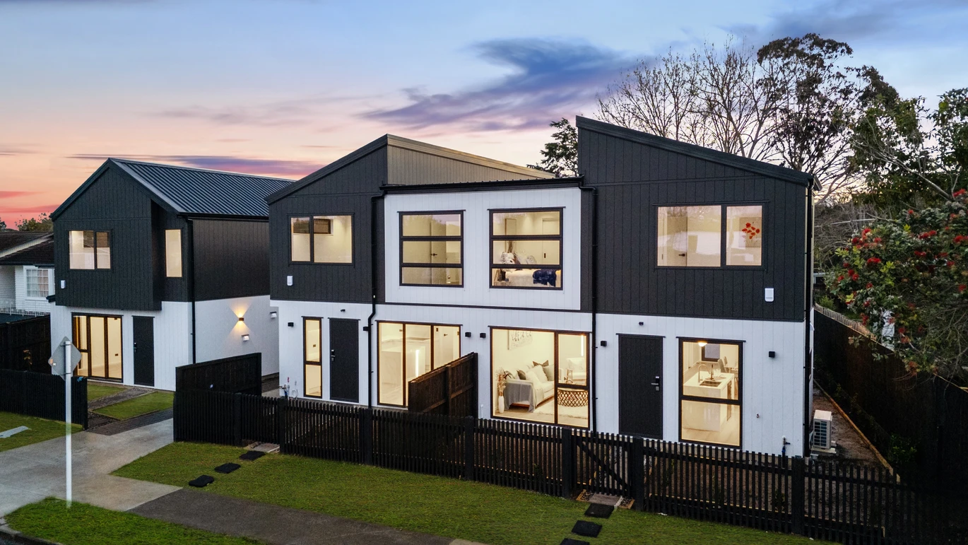4 beds 2 baths home with garage, just minutes from supermarkets, shops, cafés, and dining options, schools, Lot 2/69 Walworth Avenue, Pakuranga Heights, Auckland