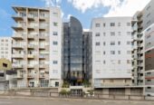 Auckland Girls’ Grammar School zone, Freehold 2 beds 1 bath 1 car park apartment, 0.6 km to Auckland Girls’ Grammar School, 227/149 Nelson Street, City Centre, Auckland