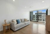 Double Grammar school zone, 53m2 Freehold 2 beds 1 bath apartment, motivated vendor, 0.9 km to Auckland Girls’ Grammar School, 1.7 km to Auckland Grammar, Situated directly opposite Myers Park and Aotea Square, and just moments from the new CRL station, Sky Tower, AUT, the University of Auckland, and the Central Library, 1505/438 Queen Street, City Centre, Auckland