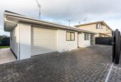 Once in 27 years, Next to Liston Park, Standalone 3 beds 1 bath house wit garage, close to Remuera Golf Course and the Lunn Avenue shops, Meadowbank Shopping Centre, Zoned for Remuera Intermediate and Selwyn College, 4/53A Abbotts Way, Remuera, Auckland
