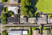 Once in 27 years, Next to Liston Park, Standalone 3 beds 1 bath house wit garage, close to Remuera Golf Course and the Lunn Avenue shops, Meadowbank Shopping Centre, Zoned for Remuera Intermediate and Selwyn College, 4/53A Abbotts Way, Remuera, Auckland