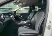 2016 Mercedes-Benz C 200 **Cruise Control**Heating Seats**Half Leather & Electric Seats**Reversing Camera**Machine Face Factory Mags** Sedan Automatic, 5 seats, Petrol, 1,991 cc, 105,572 km
