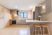 Highly motivated vendor, Only $499K, Papatoetoe Central 2 beds 1 bath home with garage for 2 cars, Walking distance to Hunters Corner, shops, cafés & restaurants, minutes to schools, motorway access, Zoned for Papatoetoe Central School, Papatoetoe Intermediate & Papatoetoe High School, 30/289 Shirley Road, Papatoetoe, Auckland