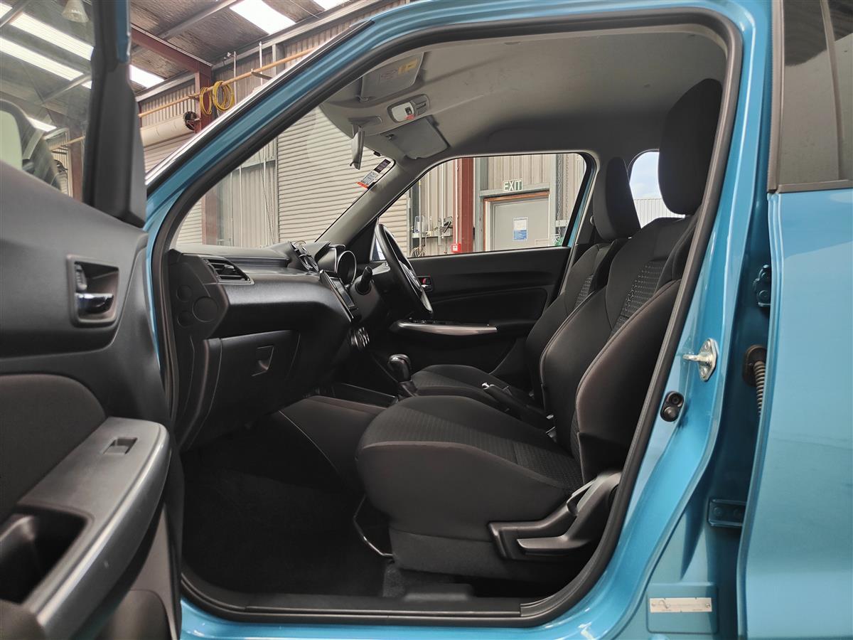 2017 Suzuki Swift XG/HEATER SEAT Hatchback Automatic, Neon Blue Metallic, New Import, 5 seats, Petrol, 1,240 cc, 36,653 km