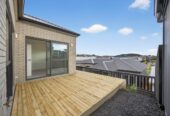 Brandnew standalone 3 beds 2 baths house with garage, close to town centre, schools, easy motorway access, 1.4 km to Valley School, 23 Aituaa Road, Pukekohe, Auckland