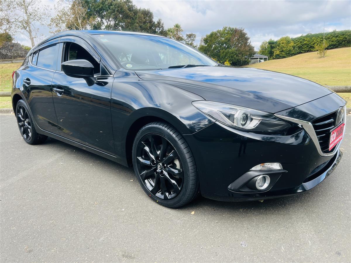 2014 Mazda Axela SALE Hatchback Automatic, Black, 5 seats, Petrol, 2,000 cc, 62,639 km,