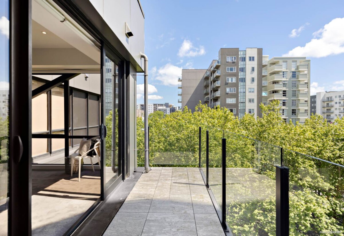 Auckland Girls’ Grammar School zone, Freehold 3 beds 2 baths 1 car park apartment, walk to Queen Street, K Road, Aotea Square, CRL/Bus station, AUT & University of Auckland, 0.6 km to Auckland Girls’ Grammar School, 508/132 Vincent Street, City Centre, Auckland