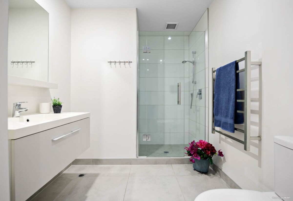 Auckland Girls’ Grammar School zone, Freehold 3 beds 2 baths 1 car park apartment, walk to Queen Street, K Road, Aotea Square, CRL/Bus station, AUT & University of Auckland, 0.6 km to Auckland Girls’ Grammar School, 508/132 Vincent Street, City Centre, Auckland