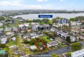 2 beds 1 bath house on 706m2 section, within a short walking distance to all the amenities in Takapuna, beaches, shops, schools, zoned for Takapuna Primary, Westlake Girls and Takapuna Grammar,, 53 Anzac Street, Takapuna, Auckland