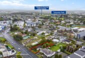2 beds 1 bath house on 706m2 section, within a short walking distance to all the amenities in Takapuna, beaches, shops, schools, zoned for Takapuna Primary, Westlake Girls and Takapuna Grammar,, 53 Anzac Street, Takapuna, Auckland