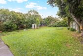 2 beds 1 bath house on 706m2 section, within a short walking distance to all the amenities in Takapuna, beaches, shops, schools, zoned for Takapuna Primary, Westlake Girls and Takapuna Grammar,, 53 Anzac Street, Takapuna, Auckland