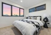 Urgent Sale, Next to park, Brandnew standalone 4 beds 2.5 baths home with garage, close to schools, shops, supermarkets, seaside parks, 0.2 km to Ruapotaka School, 5/13 Torino Street, Panmure, Auckland