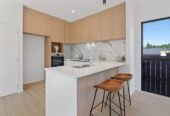 10-Year Master Build Guarantee, Brandnew standalone 3 beds 1.5 baths home with car park, minutes from the massive retail hubs of Westgate, motorway access, 170m from Massey Primary, 327m from Massey High, and zoned for the highly regarded St Paul’s, 11a Glenfinn Place, Massey, Auckland