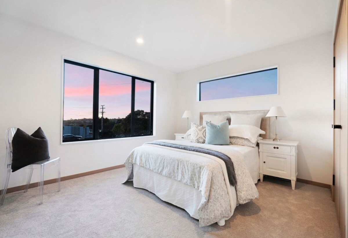 Top local schools, 2 kitchens, brandnew 5 beds house, 2 en-suites, 1 en-suite ground floor, Moments from Albany, Browns Bay, and Long Bay, Lot 1/880 East Coast Road, Browns Bay, Auckland