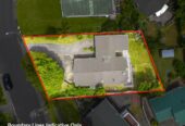 3 beds + flexi room 1 bath house with garage on 688m2 section, just moments away from Long Bay Beach, local cafes, and top-tier North Shore schooling., 0.7 km to Glamorgan School, 13 Acacia Road, Torbay, Auckland