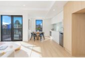2 beds 1 bath 1 car park apartment, 72m² internal + 4m² balcony, close to shops, parks, schools, motorway access, 0.9 km to Waterview School, 102/2A Te Ara Taurapa, Pt Chevalier, Auckland