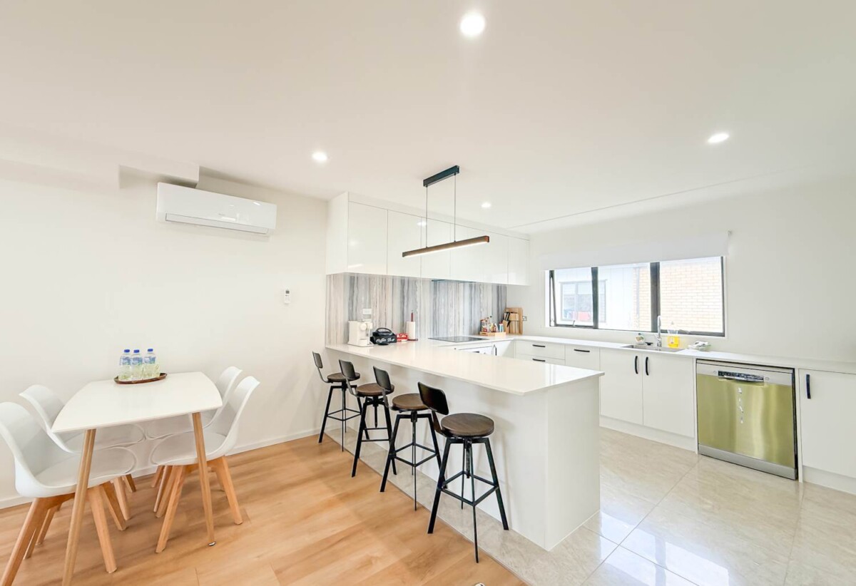 Urgent sale, 134m2 3 beds 2 baths home with car park, Just 480 meters from Westgate shopping precinct, quick motorway access, Furniture package may be included for the right offer, 11 Dotterel Place, Westgate, Auckland