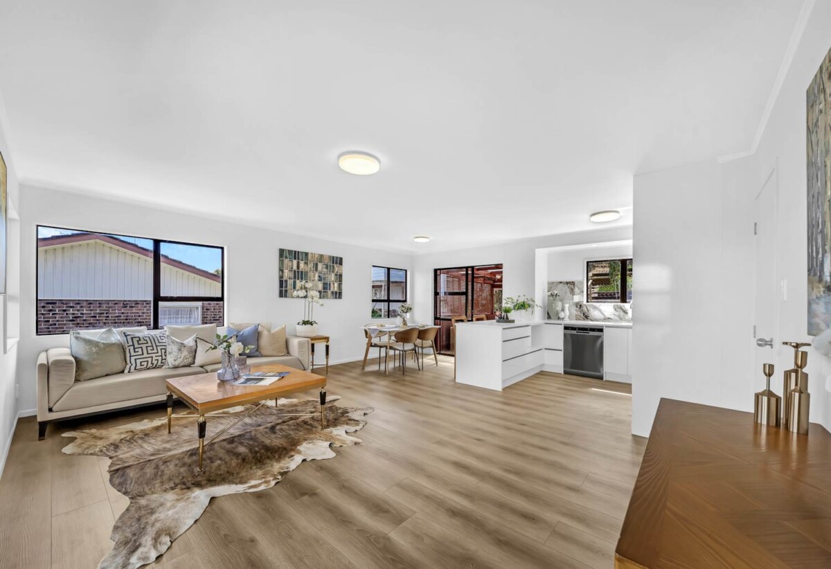 Fully renovated 4 beds 2 baths house on 750m2 section, close to schools, parks, Highland Park Shopping Centre, 10 Marco Place, Highland Park, Auckland